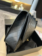 Load image into Gallery viewer, CC664 Backpack / 12.4x12.2x3.5inch
