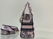 Load image into Gallery viewer, DR251 Medium Lady D-Lite Bag / HIGHEST QUALITY VERSION
