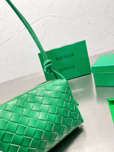 Load image into Gallery viewer, BV045 Mini Loop Camera Bag / 6.7x3.9x2.3inch
