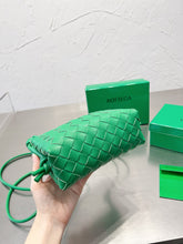 Load image into Gallery viewer, BV045 Mini Loop Camera Bag / 6.7x3.9x2.3inch
