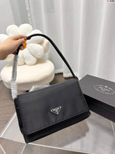 Load image into Gallery viewer, PD195 Shoulder Bag / 10.2x3.9x6.3inch
