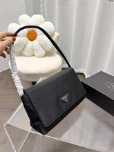 Load image into Gallery viewer, PD195 Shoulder Bag / 10.2x3.9x6.3inch
