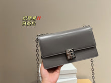 Load image into Gallery viewer, GNY016 Small/Medium 4G bag with Chain
