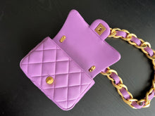 Load image into Gallery viewer, CC665 Mini Flap Bag / HIGHEST QUALITY VERSION / 5.3 × 6.6 × 3.1 in
