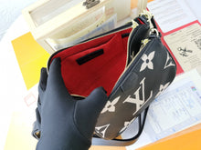 Load image into Gallery viewer, LB688 Multi Pochette Accessoires / 9.8 x 5.7 x 1.8 inches
