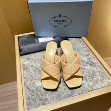 Load image into Gallery viewer, SE922 PD Quilted nappa leather heeled sandals / Size5-11
