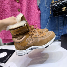 Load image into Gallery viewer, SE990 CC Sneakers Boots / Size5-9
