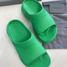 Load image into Gallery viewer, SE1040 BALENCIAGA Women's Pool Crocs™ Slide Sandal / Size5-11
