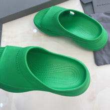 Load image into Gallery viewer, SE1040 BALENCIAGA Women's Pool Crocs™ Slide Sandal / Size5-11
