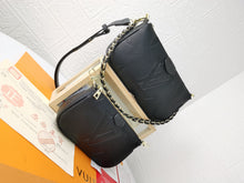 Load image into Gallery viewer, LB688 Multi Pochette Accessoires / 9.8 x 5.7 x 1.8 inches
