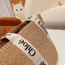 Load image into Gallery viewer, CLE007 Small/Large Woody Basket Bag
