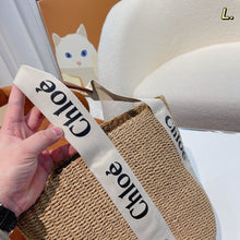 Load image into Gallery viewer, CLE007 Small/Large Woody Basket Bag

