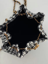 Load image into Gallery viewer, CC669 Backpack / HIGHEST QUALITY VERSION / 7.5x5.1x3.5inch
