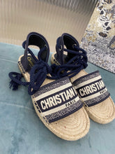 Load image into Gallery viewer, SE1042 Dior Sandals / Size5-10
