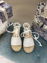 Load image into Gallery viewer, SE1042 Dior Sandals / Size5-10
