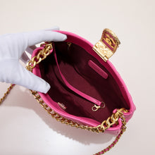 Load image into Gallery viewer, CC605 Hobo Handbag / 6.6 × 9 × 2.7 inch
