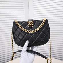 Load image into Gallery viewer, CC608 Hobo Handbag / 6.6 × 9 × 2.7 inch
