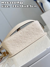 Load image into Gallery viewer, LB786 Diane / HIGHEST QUALITY VERSION / 9.1 x 6.3 x 3.3 inches
