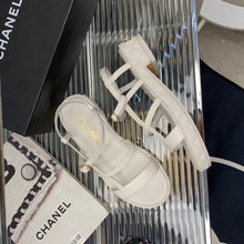 Load image into Gallery viewer, SE992 CC Sandals / Size5-10
