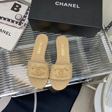 Load image into Gallery viewer, SE991 CC Mules / Size4-10
