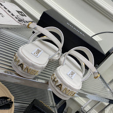Load image into Gallery viewer, SE993 CC Sandals / Size5-10
