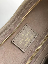 Load image into Gallery viewer, LB756 Carryall PM / 11.4x9.4x4.7inch
