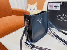 Load image into Gallery viewer, PD178 mini shoulder bag / 7.5x7.9x2.4inch
