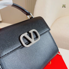 Load image into Gallery viewer, VLTN072 MINI VSLING HANDBAG / 7x3.9x5.5inch
