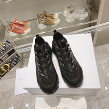 Load image into Gallery viewer, SE888 DR D-Connect Sneaker / Size5-10
