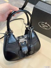 Load image into Gallery viewer, PD198 Moon Bag / 9x6.3x2.9inch
