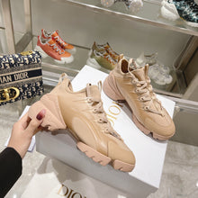 Load image into Gallery viewer, SE891 DR D-Connect Sneaker / Size5-10
