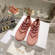 Load image into Gallery viewer, SE890 DR D-Connect Sneaker / Size5-10
