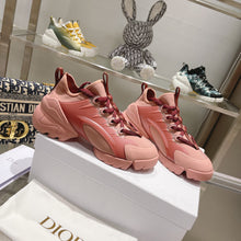 Load image into Gallery viewer, SE890 DR D-Connect Sneaker / Size5-10
