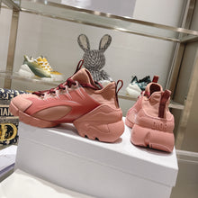 Load image into Gallery viewer, SE890 DR D-Connect Sneaker / Size5-10
