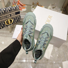 Load image into Gallery viewer, SE891 DR D-Connect Sneaker / Size5-10
