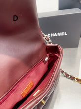 Load image into Gallery viewer, CC672 19 HandBags in Small Size / 6.3x10.2x3.5inch
