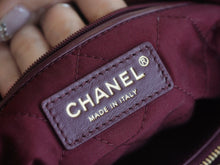 Load image into Gallery viewer, CC679 CC 22 Handbag / HIGHEST QUALITY VERSION / Small/Medium/Large
