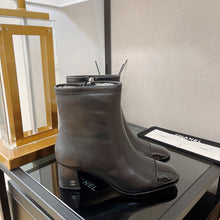 Load image into Gallery viewer, SE966 CC Ankle Boots / Size5-10
