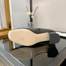 Load image into Gallery viewer, SE966 CC Ankle Boots / Size5-10
