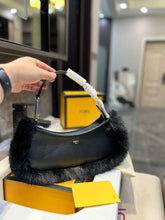 Load image into Gallery viewer, FF157 O’Lock Swing / 11.8x3.1x4.7inch
