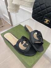 Load image into Gallery viewer, SE895 GC Women&#39;s Interlocking G cut-out Slide Sandal / Size5-10
