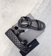 Load image into Gallery viewer, SE924 CC Sandals / Size5-9
