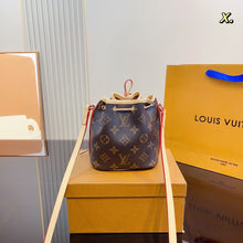 Load image into Gallery viewer, LB787  Nano Noe / 5.1 x 5.9 x 3.5 inches
