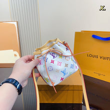 Load image into Gallery viewer, LB787  Nano Noe / 5.1 x 5.9 x 3.5 inches
