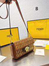 Load image into Gallery viewer, FF140 Fendi x Versace Leather Baguette Bag / 8.7x5.1x1.6inch
