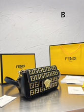 Load image into Gallery viewer, FF140 Fendi x Versace Leather Baguette Bag / 8.7x5.1x1.6inch
