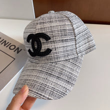 Load image into Gallery viewer, JW678 CC Cap
