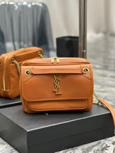 Load image into Gallery viewer, YSK224 Niki Camera Bag in Smooth Leather / HIGHEST QUALITY VERSION / 10.2 x 7.5 x 3/5 inches
