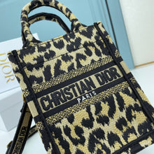 Load image into Gallery viewer, DR238 Book Mini Tote Bag / 7.1x5.3x2.5inch
