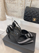 Load image into Gallery viewer, SE823 Shiny Heels / Size5-9
